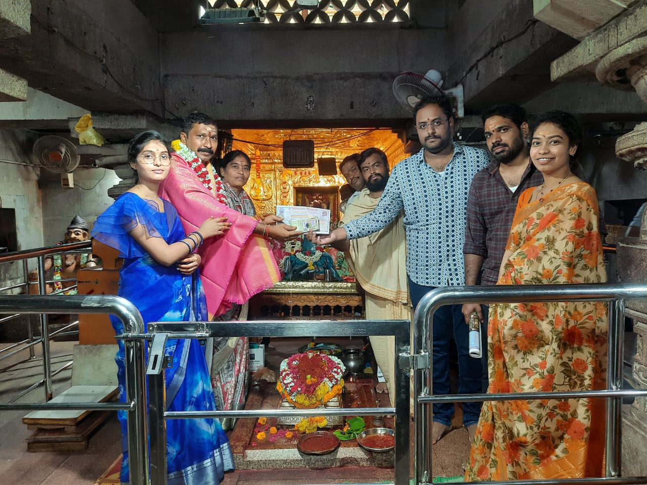 చౌడేశ్వరి దేవి ఆలయ అభివృద్ధి కొరకు విరాళం