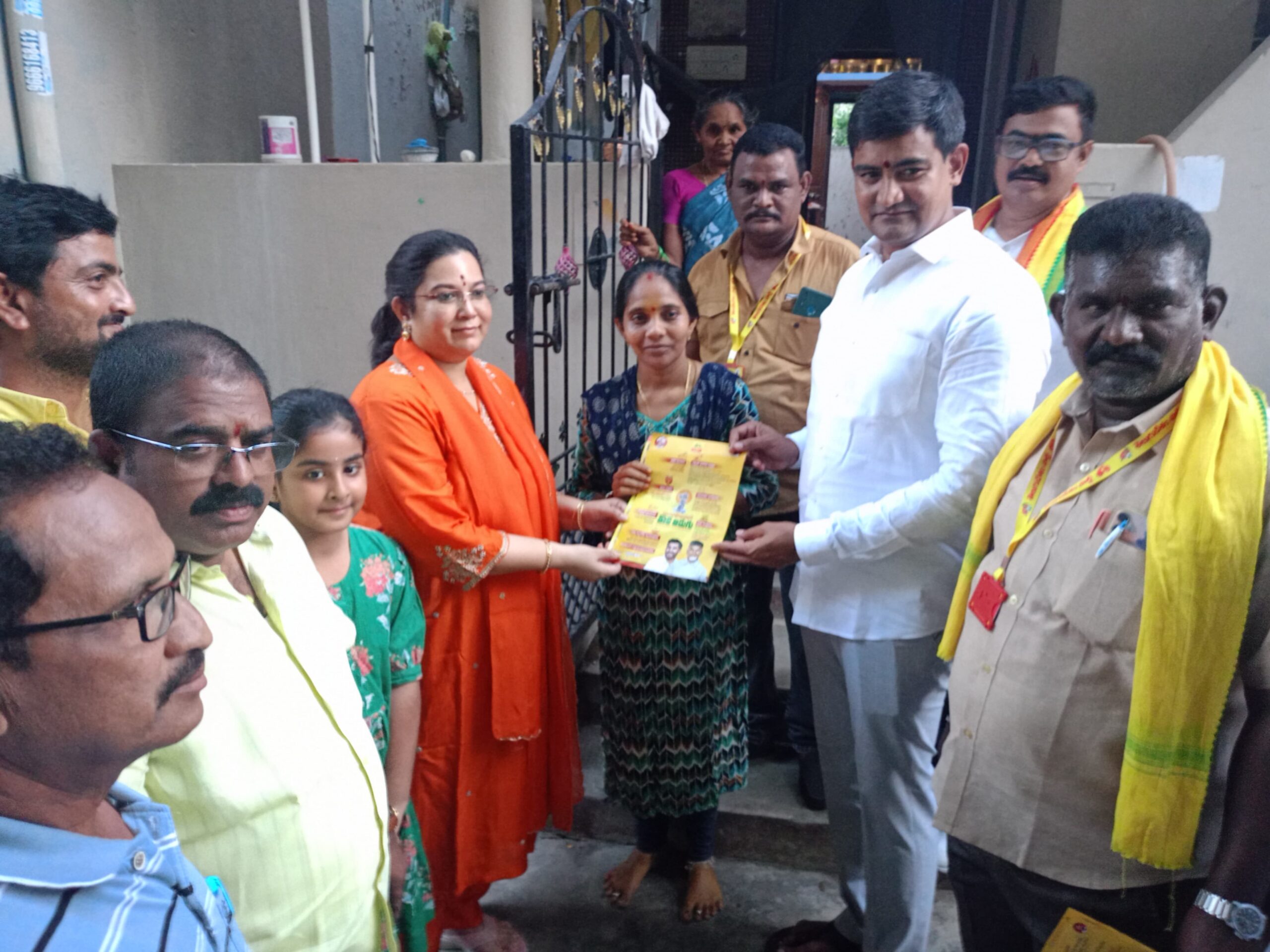 సుపరిపాలన తొలి అడుగులో పాల్గొన్న మంత్రి