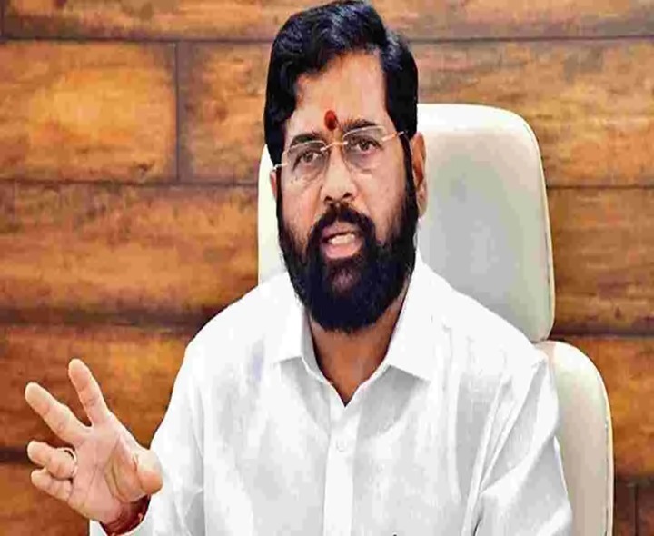 అలా రంగులు మార్చే వ్యక్తిని ఎన్నడూ చూడలేదు: షిండే