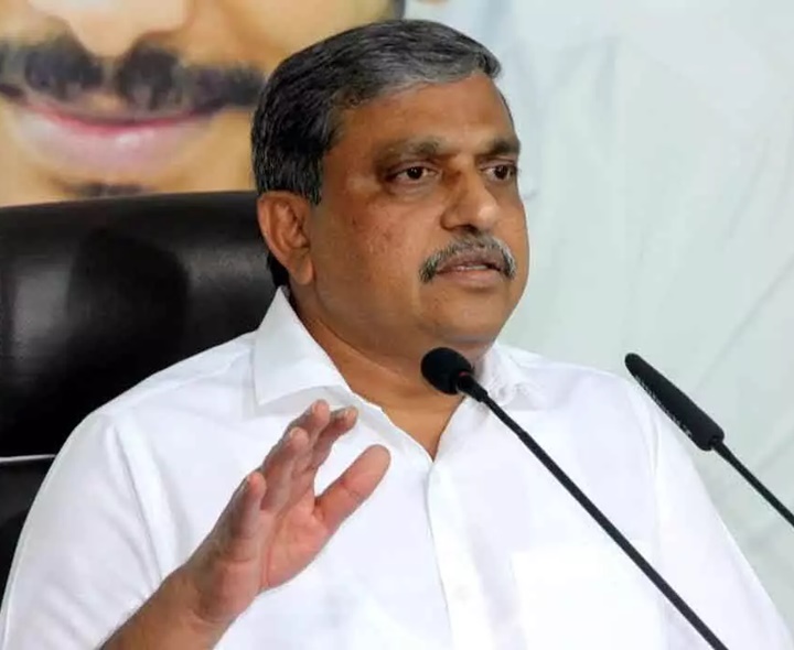 మిథున్ రెడ్డిపై కక్షసాధింపు చర్యలు: సజ్జల