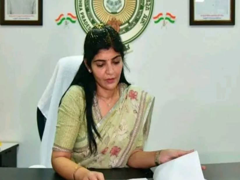మహిళా రక్షణ హక్కులపై సదస్సు