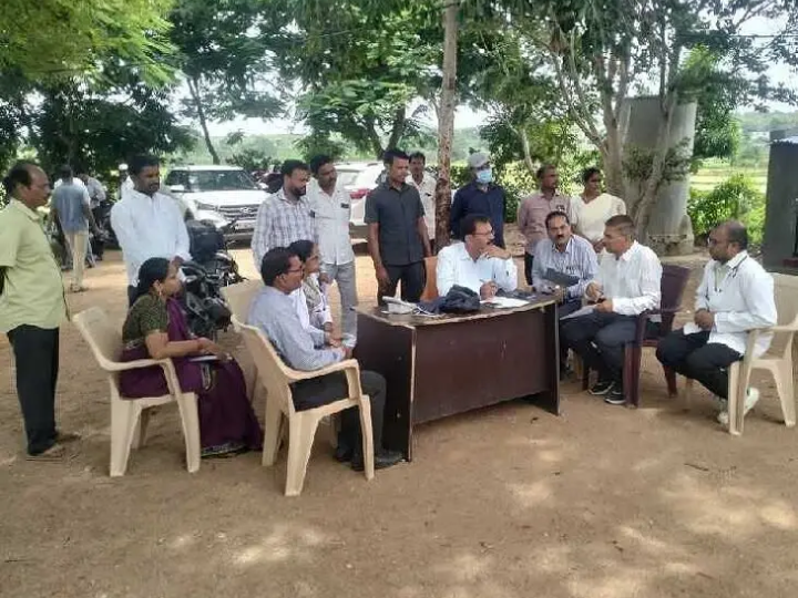 కాల్పోల్‌లో వైద్య శిబిరాన్ని సందర్శించిన కలెక్టర్