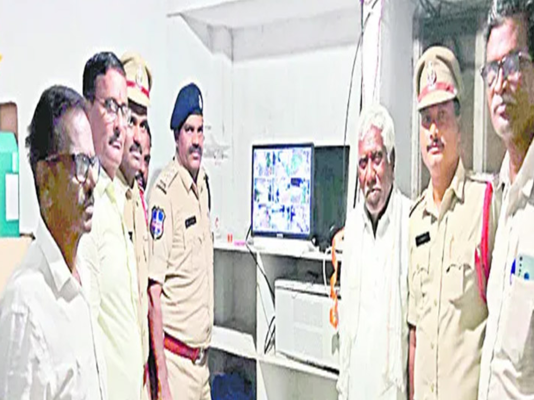 నేరాల నియంత్రణలో CC కెమెరాలది ముఖ్య భూమిక