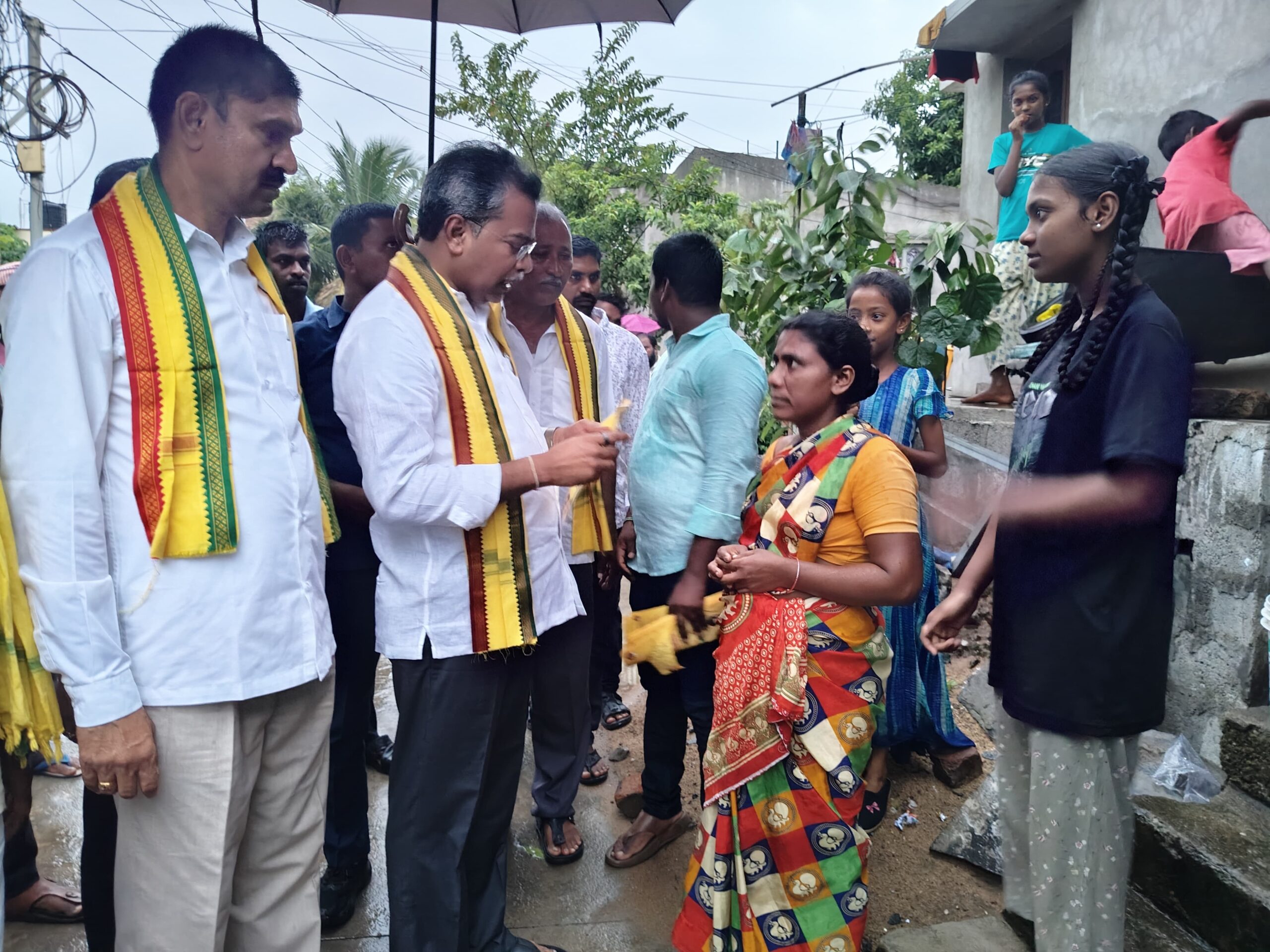 రాయనపాడులో ‘సుపరిపాలనలో తొలిఅడుగు’ కార్యక్రమం