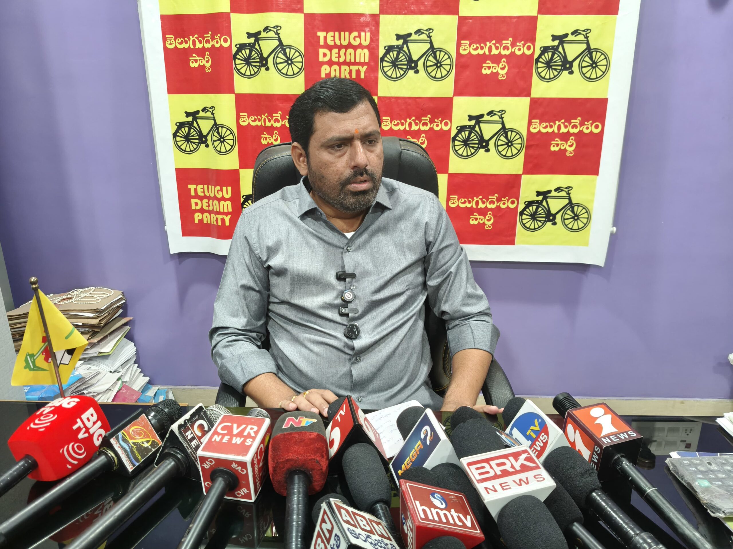 ‘మిథున్ రెడ్డి అరెస్ట్‌పై బహిరంగ చర్చకు సిద్ధమా’