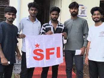 విద్యాశాఖ మంత్రిని నియమించాలి : SFI