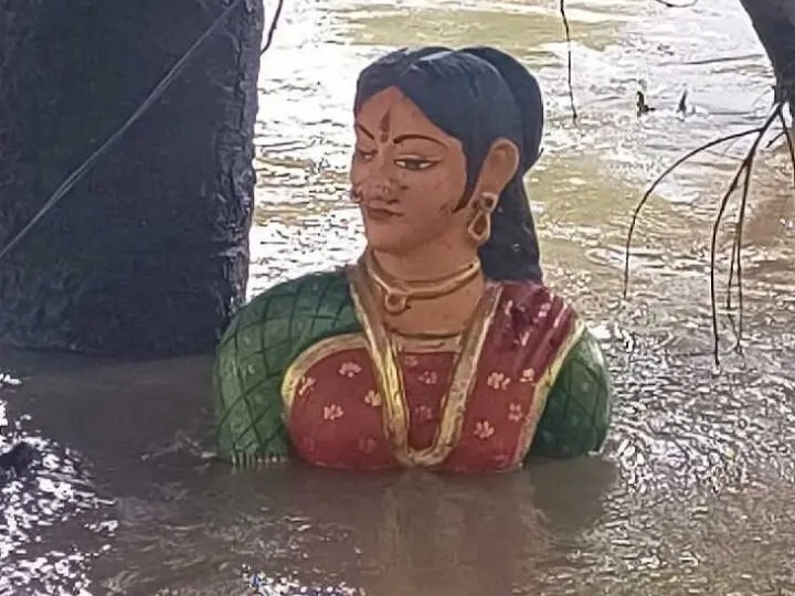 పర్ణశాలలో నీట మునిగిన సీతమ్మ వారి నార చీరల ప్రదేశం