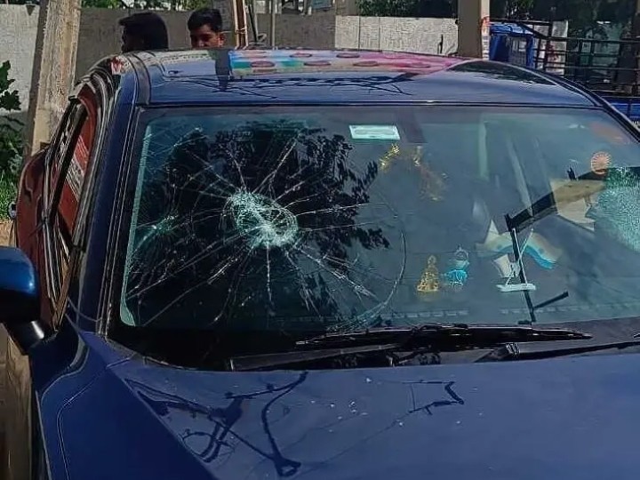 మతిస్థిమితం కోల్పోయిన యువతి హల్ చల్