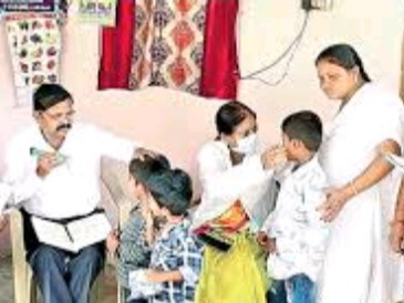 బాలలకు నేత్ర పరీక్షలు