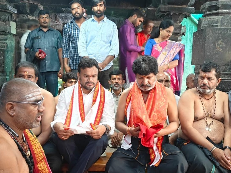 భీమేశ్వర స్వామిని దర్శించినకున్న ఎమ్మెల్యే