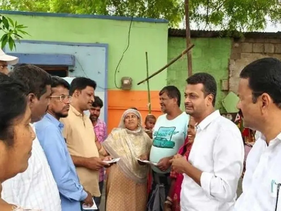 ‘ఎన్నికలలో ఇచ్చిన హామీలను నెరవేర్చాలి’