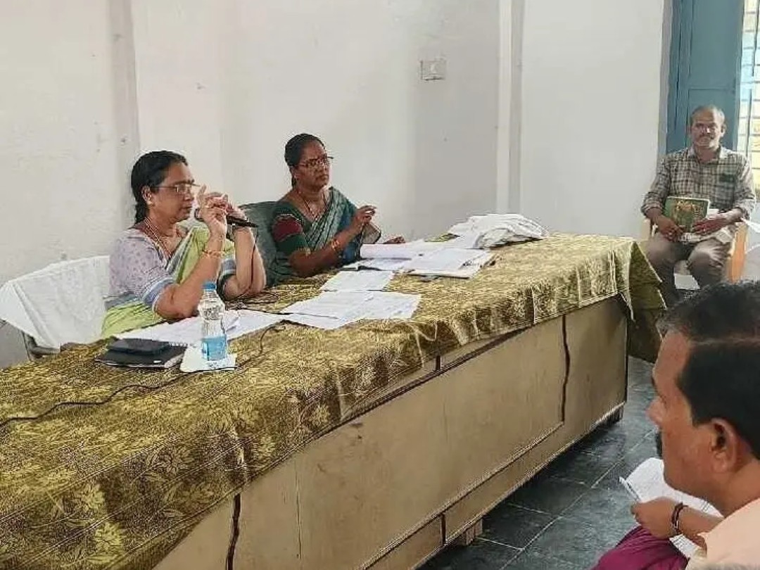 ‘ఉపాధి సిబ్బంది లక్ష్యాలు నూరు శాతం సాధించాలి’