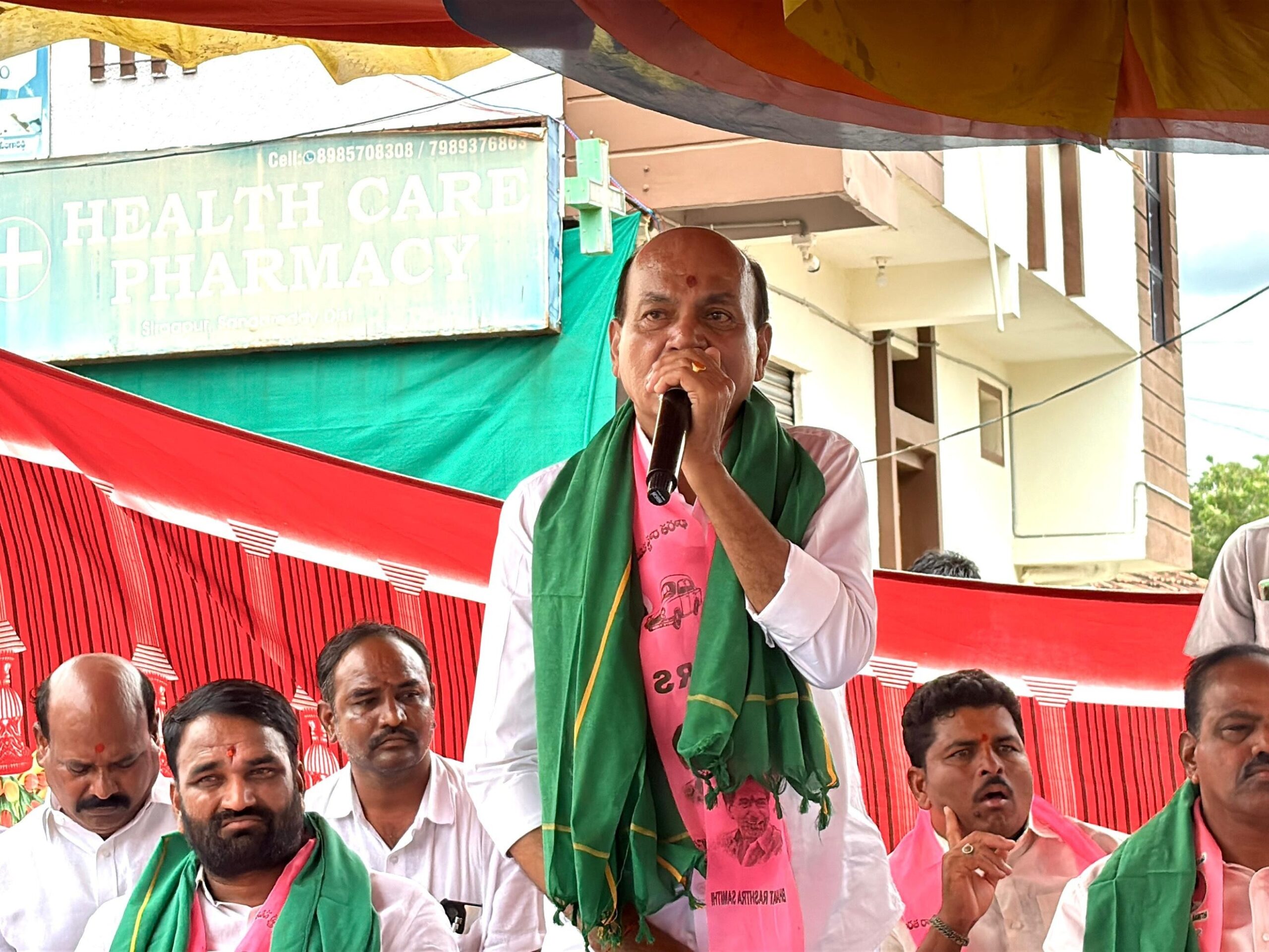‘స్థానిక సంస్థల ఎన్నికల్లో కాంగ్రెస్‌కు బుద్ధి చెప్పాలి’