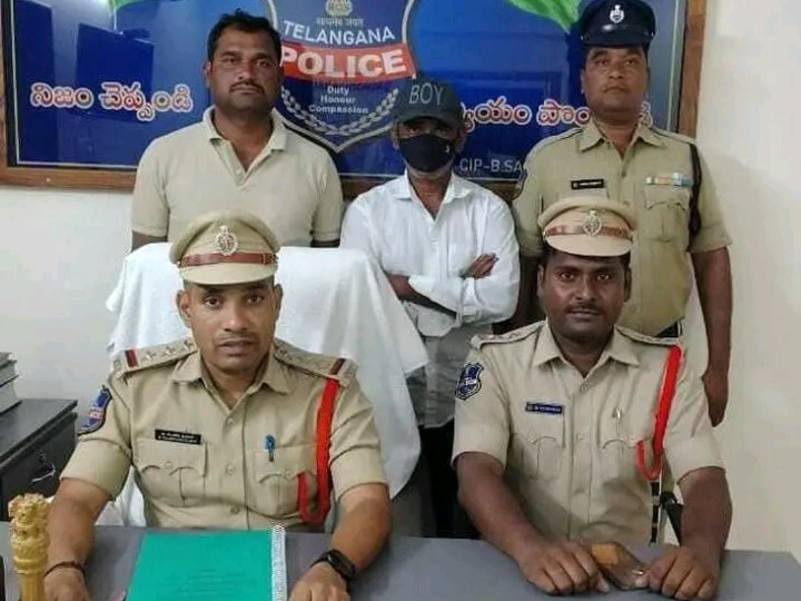 భార్య హత్య కేసులో భర్త అరెస్ట్