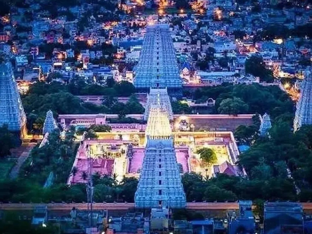 హైదరాబాద్ నుంచి సరికొత్త టూర్ ప్లాన్స్