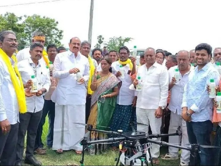కిసాన్ డ్రోన్ పంపిణిలో పాల్గొన్న ఎమ్మెల్యే