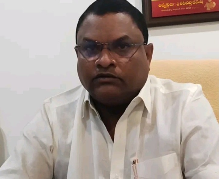నేడు మట్టి వినాయక విగ్రహాల పంపిణీ