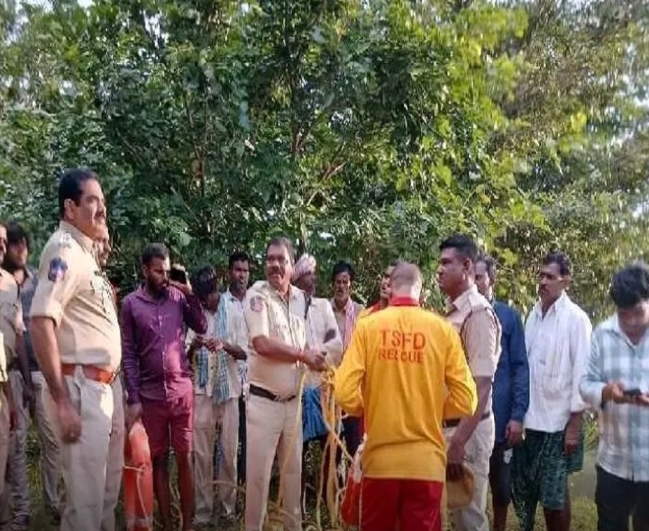 హెచ్చరికలు జారీ చేస్తున్నా.. పెడచెవిన పెడ్తుండ్రూ..!