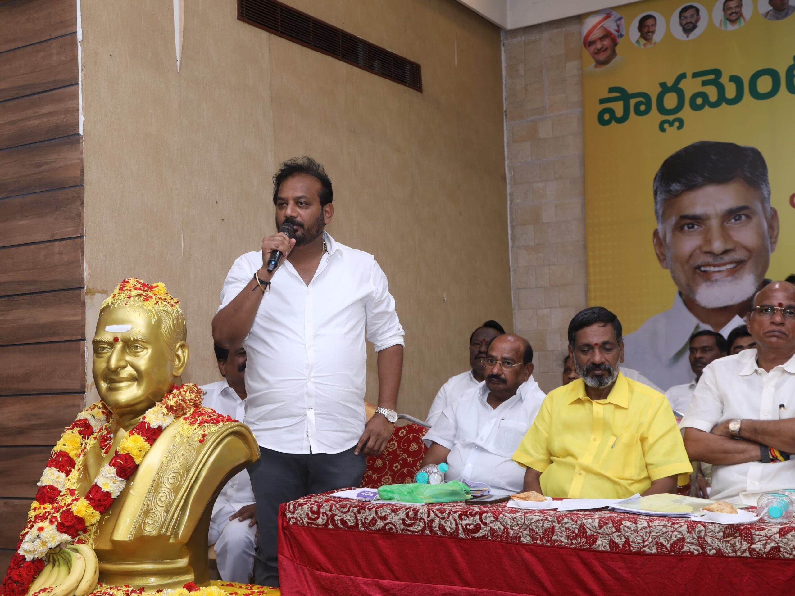 100 శాతం విజయం సాధిస్తాం: దివాకర్ రెడ్డి