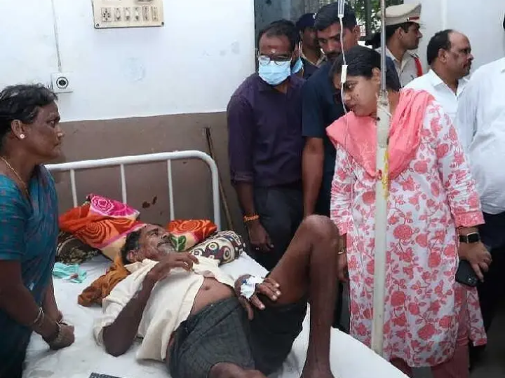 ఎంజీఎం ఆసుపత్రిని ఆకస్మికంగా పరిశీలించిన: కలెక్టర్