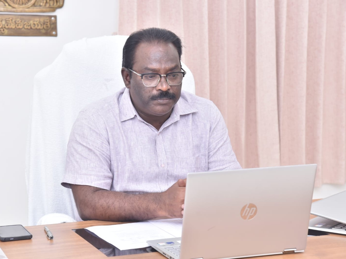 ‘భారీ వ‌ర్షాలపట్ల అప్ర‌మ‌త్తంగా ఉండాలి’