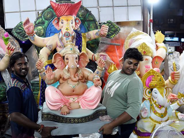 జిల్లా వ్యాప్తంగా గణేష్ నవరాత్రుల సందడి