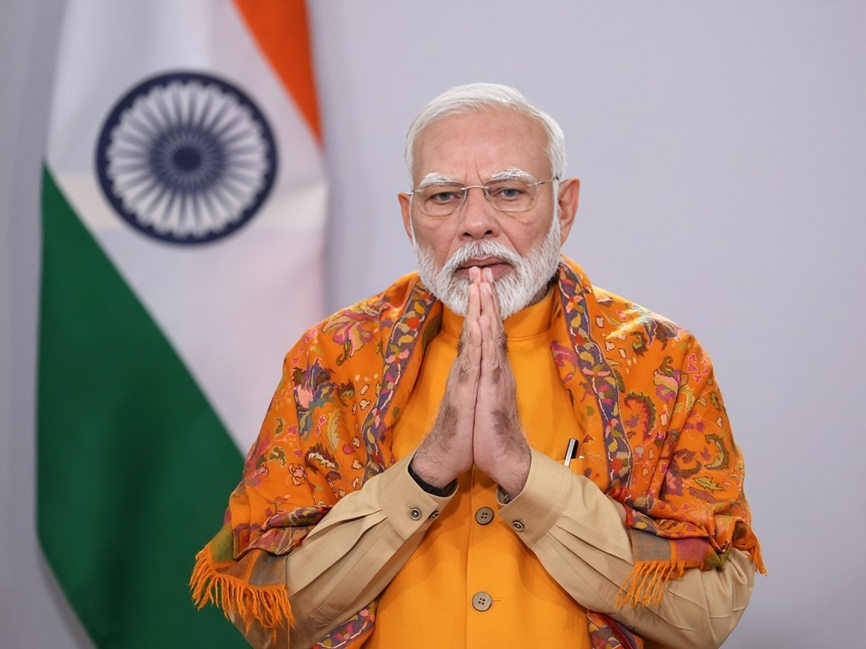 దేశ ప్రజలకు ప్రధాని మోదీ శుభాకాంక్షలు