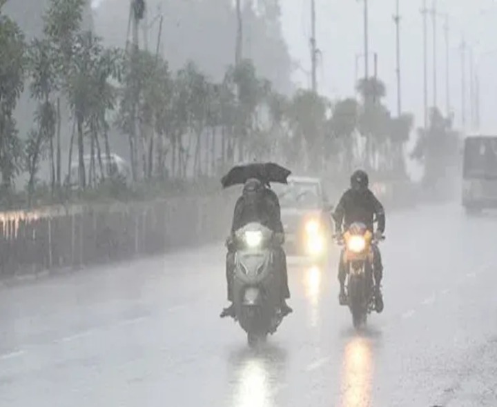 గాదిగూడ, నార్నూర్ లో మోస్తరు వర్షం