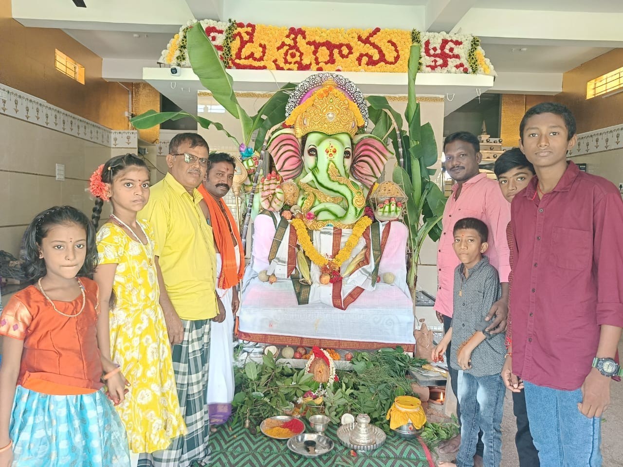 ఉప్పరపల్లిలో ఘనంగా వినాయక చవితి వేడుకలు