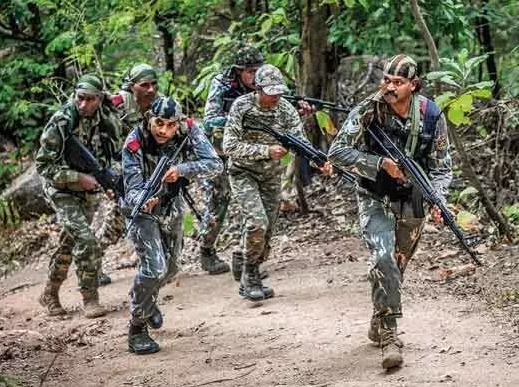 ఎన్‌కౌంటర్.. నలుగురు మావోయిస్టులు మృతి