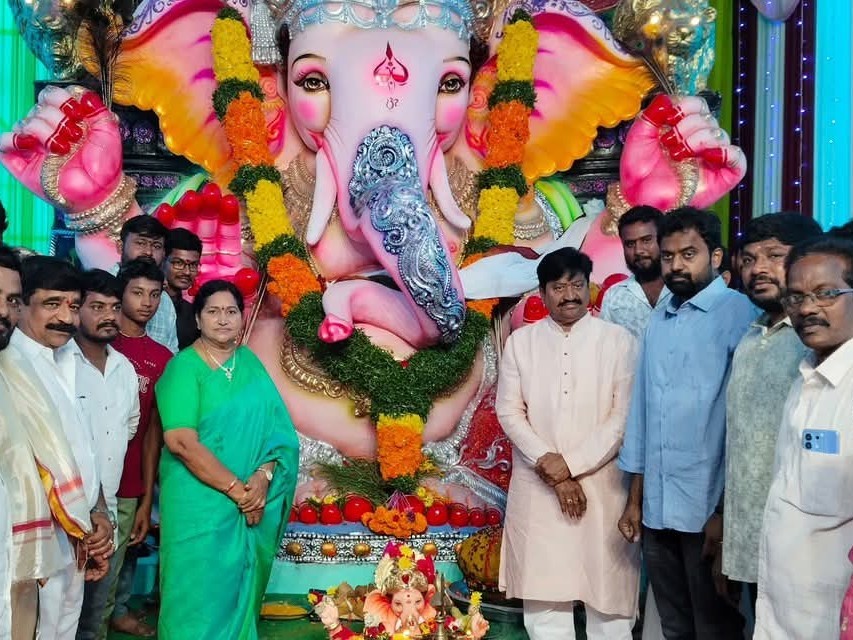 వినాయక చవితి వేడుకల్లో ఉదయభాను