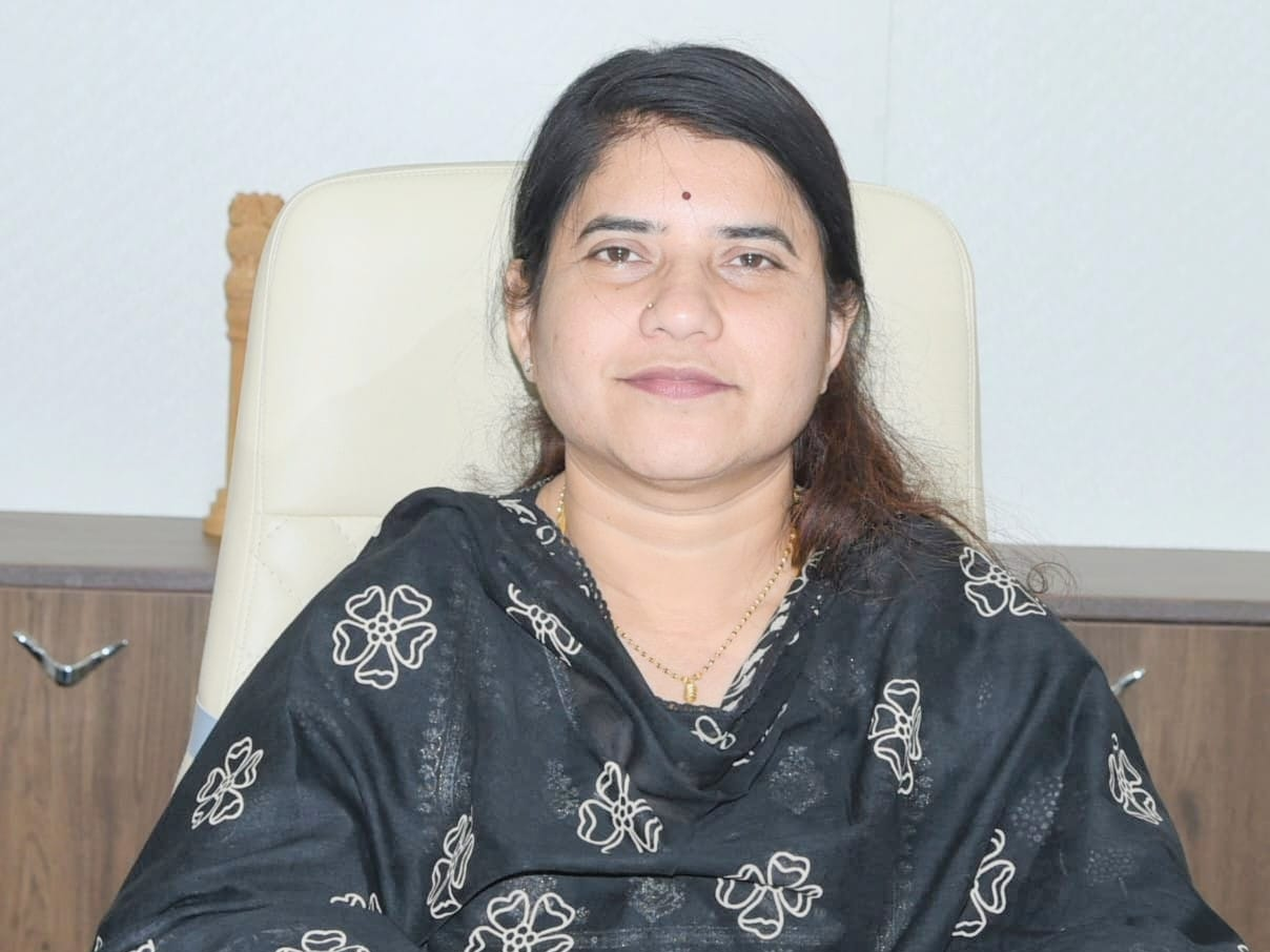 మంత్రుల సమావేశం రద్దు: కలెక్టర్