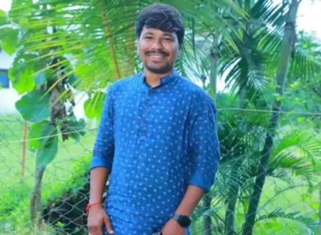 భారీ వర్షం.. గోడ కూలి యువ వైద్యుడి మృతి