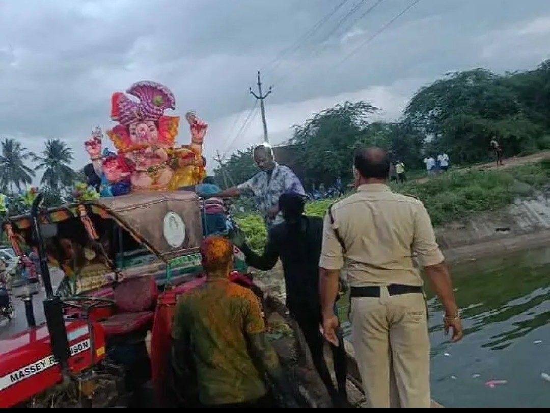 తొట్టంబేడులో పూర్తైనా గణేష్ నిమజ్జనం
