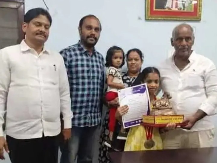 కొత్తగూడెం విద్యార్థిని ఆకాంక్షకు నంది అవార్డు