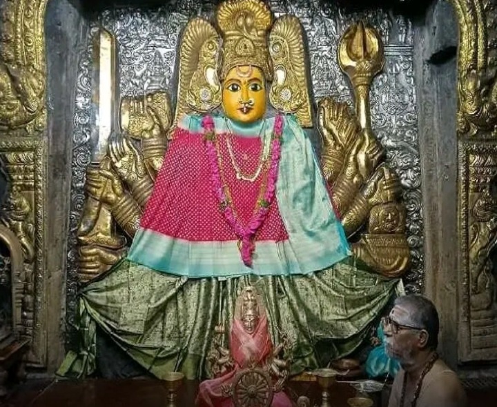 భద్రకాళి అమ్మవారి దివ్య దర్శనం