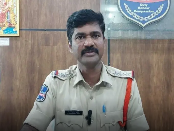 ‘అంతరాయం ఏర్పడితే వెంటనే తమకు సమాచారం అందించాలి’
