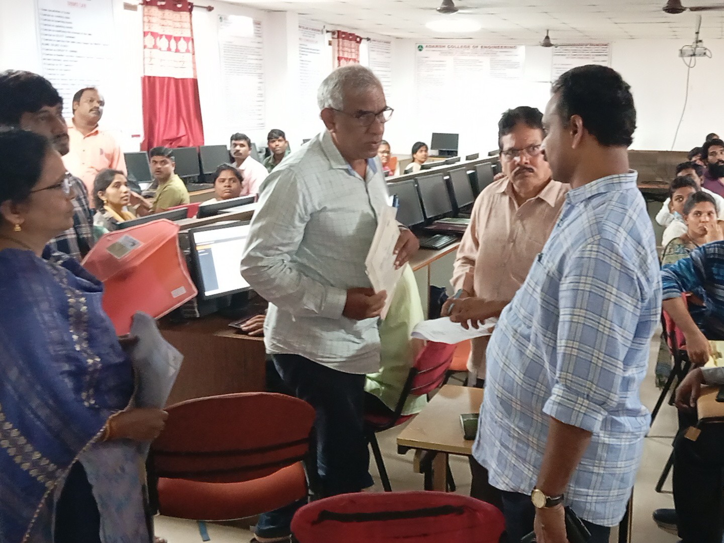 ప్రారంభమైన డీఎస్సీ సర్టిఫికెట్ల వెరిఫికేషన్