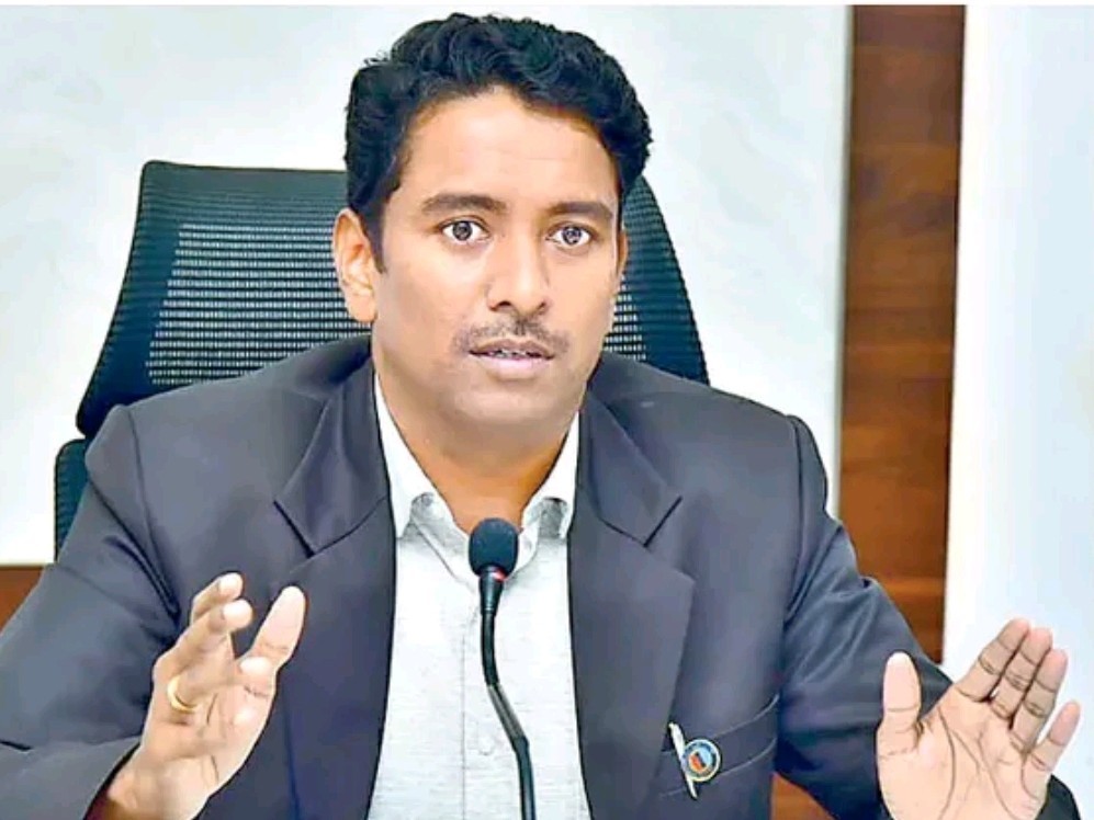 ‘బుడమేరు వరద నియంత్రణలోనే ఉంది’