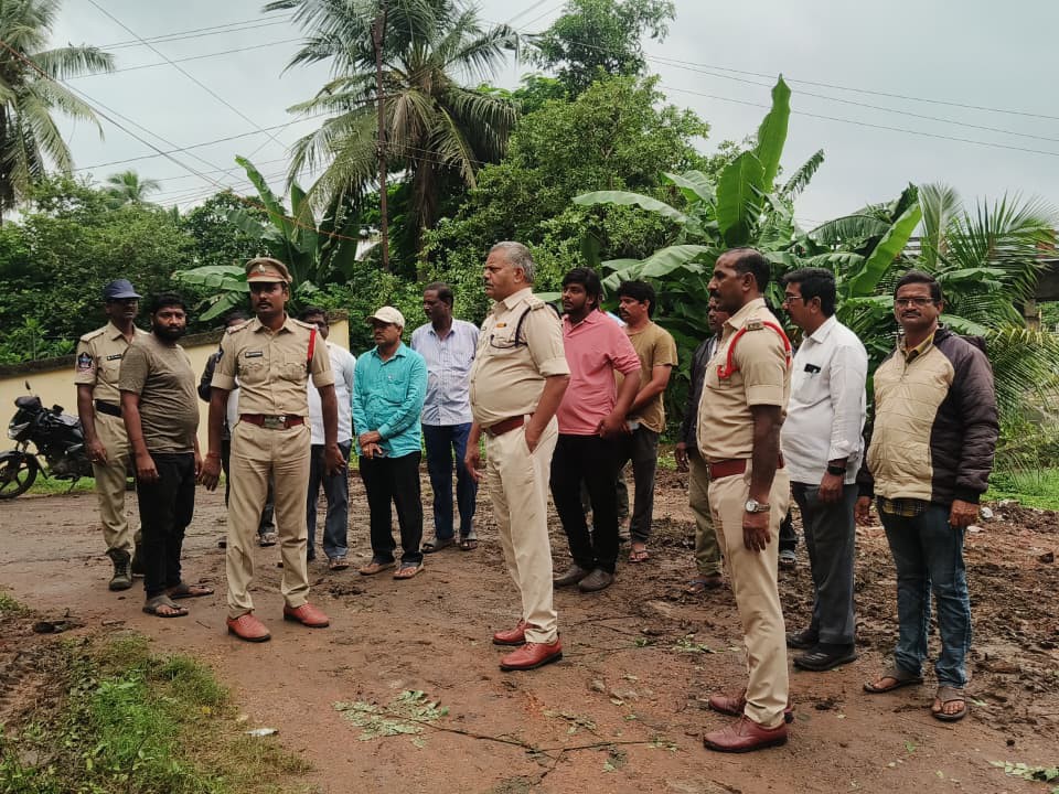 నిమజ్జనం ప్రాంతాలను పరిశీలించిన డీఎస్పీ