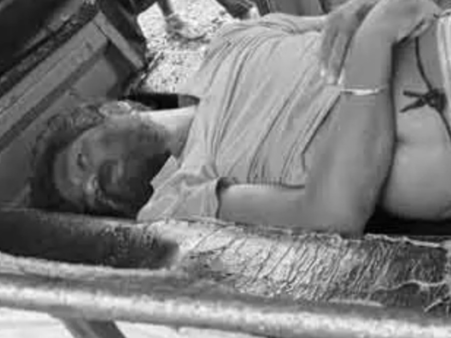 అనుమానాస్పద స్థితిలో యువకుడి మృతి
