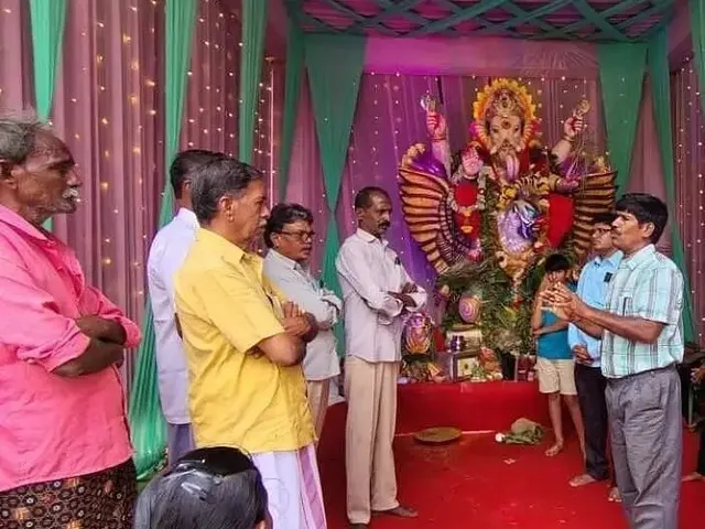 మట్టి విగ్రహాలు పర్యావరణానికి అనుకూలం