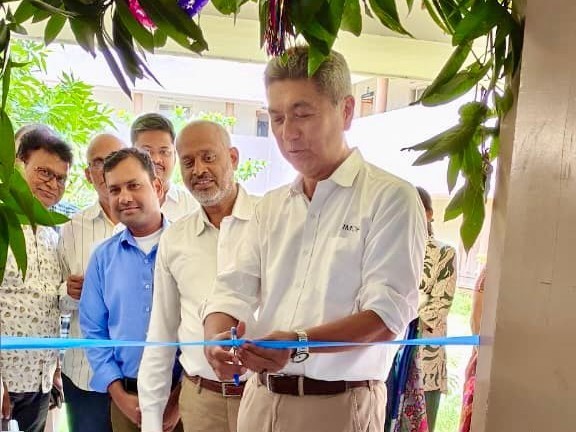 శ్రీసిటీ-ఐమాప్ పరిశ్రమచే కంప్యూటర్లు వితరణ