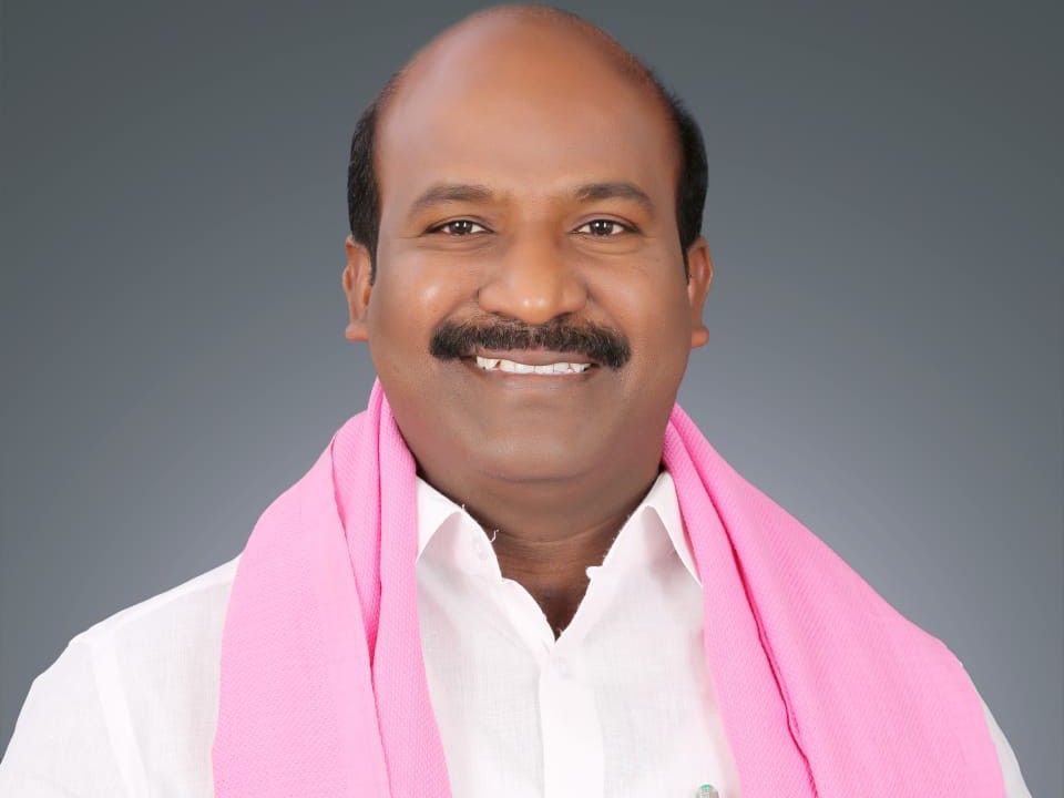 టీఆర్ఎస్ శ్రేణులు అప్రమత్తంగా ఉండాలి: మాజీ ఎమ్మెల్యే