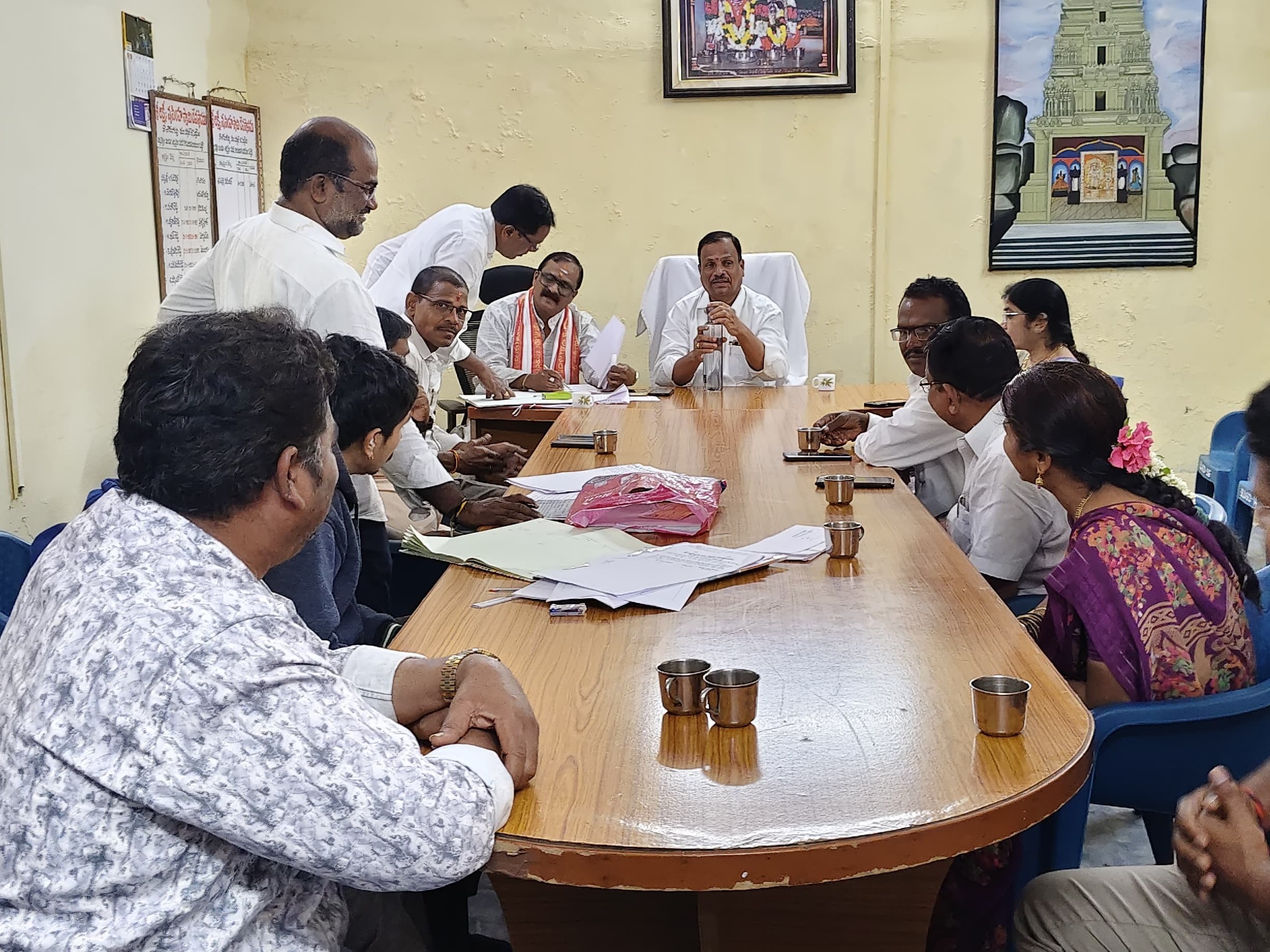 నాచగిరి క్షేత్రంలో వేలం పాటలు