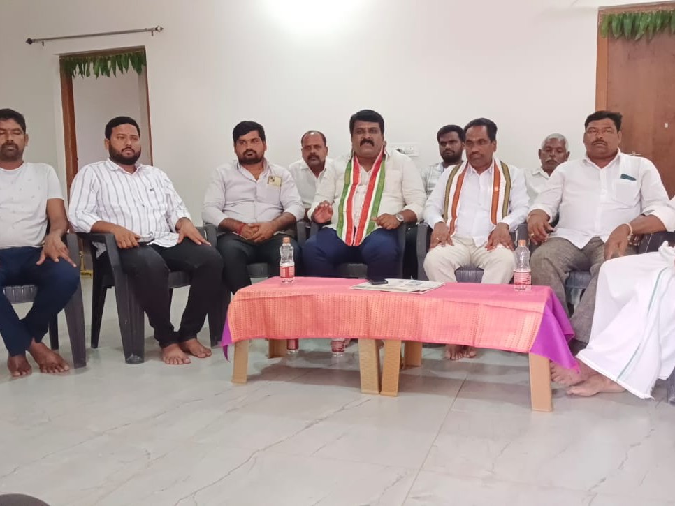 బీజేపీలో చేరారన్న వ్యాఖ్యలపై మండిపాటు