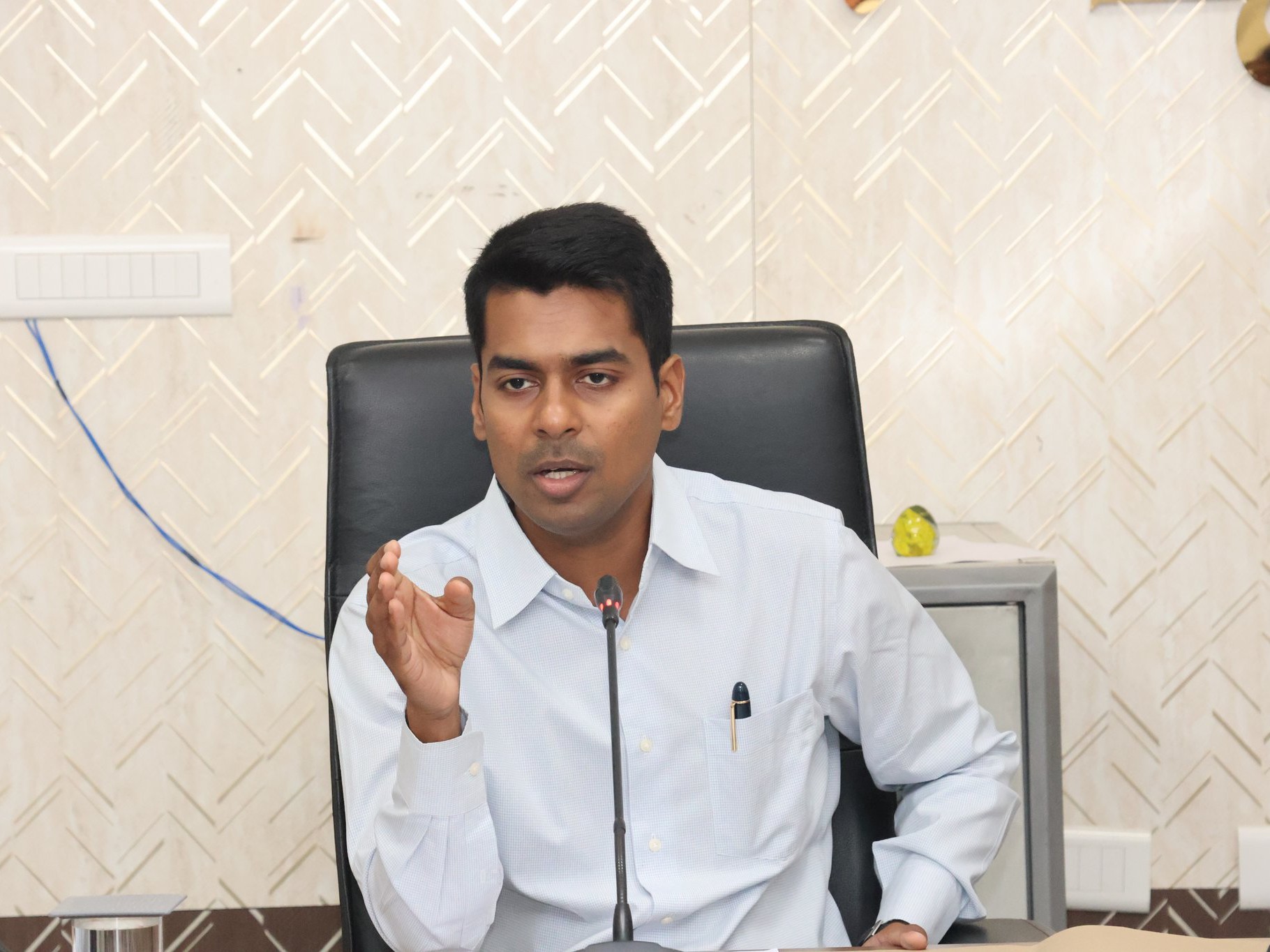 కలెక్టరేట్‌లో కంట్రోల్ రూమ్ ఏర్పాటు
