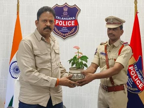 ఘనపూర్ నూతన ఎస్సైగా వెంకటేష్ బాధ్యతలు