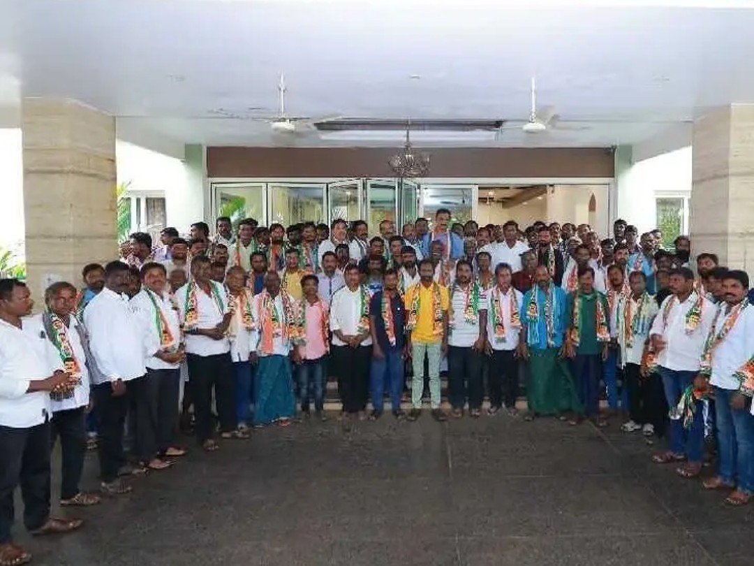 రాయగూడెం కాంగ్రెస్‌లో 60 కుటుంబాలు చేరిక