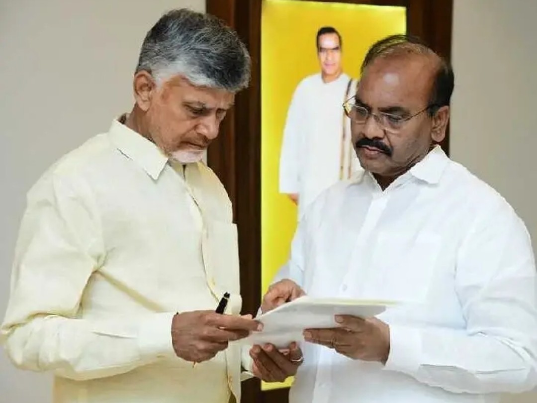 సీఎంను కలిసిన ఎమ్మెల్యే